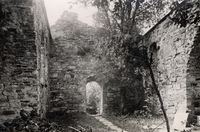 107. Nes kirkeruin, Akershus - Riksantikvaren-T041 01 0040.jpg