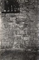 102. Nes kirkeruin, Akershus - Riksantikvaren-T041 01 0044.jpg