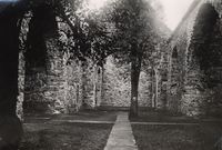 112. Nes kirkeruin, Akershus - Riksantikvaren-T041 01 0047.jpg