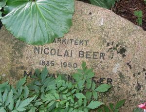 Nicolai Beer gravminne.jpg