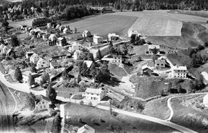 Niels Høeghs vei fra nordøst 1958.jpg