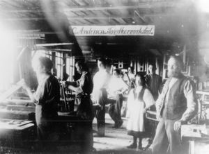 Nils Olsens snekkerverksted (oeb-249606).jpg
