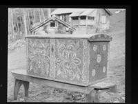 411. Nils Tveiten Grungedal Kiste 1765 - no-nb digifoto 20150727 00175 NB MIT FNR 09562 B.jpg