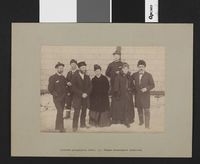 De danske innbyggerne i Nuuk, bakerst Gustav Baumann.