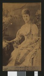 Prinsesse Alexandra av Danmark ble i 1862 gift med daværende kronprins Edward. Foto: Henry Van der Weyde (1893).