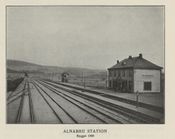 Alnabru stasjon. Fra Norsk Hoved-Jernbane i femti Aar, utgitt 1904.