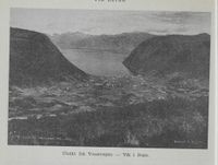 Vik sett frå Vossevegen. Det Norske næringsliv. 14 : Sogn og Fjordane fylkesleksikon, 1953.