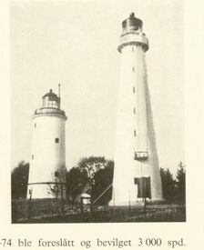 Det gamle (1839) og nye (1938) fyret. Foto: Ukjent