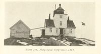 Støtt fyr, Helgeland, opprettet 1867. Nasjonalbiblioteket