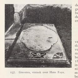 Gravminne, angivelig over Hans Føyn. Fra Nøtterø, utgitt 1922.