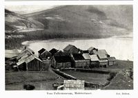 Mølstertunet på Voss folkemuseum. Foto: Per Braaten (1937.).