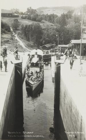 No. 6. Brekke sluser. Fredrikshaldskanalen. - no-nb digifoto 20151113 00169 bldsa PK06755.jpg