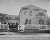 Nobels gate 43 i Oslo, oppført 1916. Foto: Anders Beer Wilse/Norsk Folkemuseum (1922).