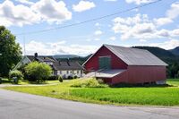 Nome, Herregårdsvegen 12, Herregården (gnr. 11/2). Foto: Roy Olsen (2018).