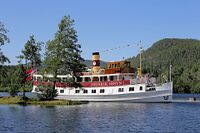 M/S «Henrik Ibsen» ankommer Lunde brygge. Foto: Leif-Harald Ruud (2025).