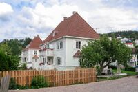 Tidligere arbeiderboliger på Kjelsås som nå er omgjort til privatboliger. Foto: Leif-Harald Ruud (2016)