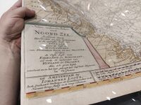 Nordsjøkartet av Johan H. Heitmann på Nasjonalbiblioteket i Oslo. Detalj: utgivaropplysningar, Iohannes Loots og kartmakaren Capt Ioan Heyteman. Foto: Øyvind Heitmann 2022