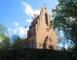 Nordstrand kirke Oslo 2013 2.jpg