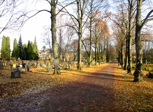 Nordstrand kirkegård november 2015.jpg