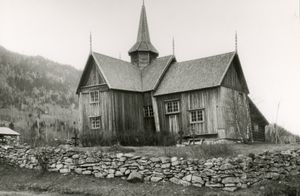 Nore stavkirke, Buskerud - Riksantikvaren-T070 01 0127.jpg