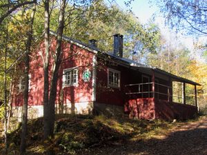 Norsk Folkehjelp hytte ved Ulsrudvann 2013.jpg