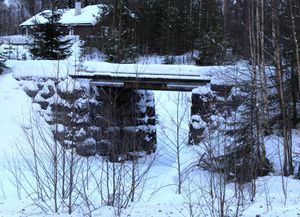 Numedalsbanen jernbanebro Bruhaug 2016.jpg