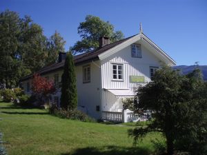 Nutheim overside.JPG