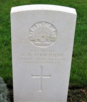 Olaf Nilsen Thorsheim grav Tyne Cot.JPG