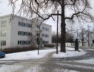 Olav Kyrres plass Oslo 2013.jpg