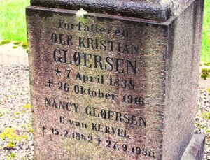 Ole Kristian Gløersen skolemann gravminne.jpg