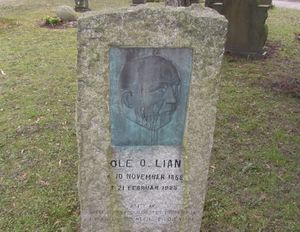 Ole O. Lian gravminne.jpg