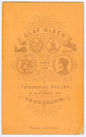Olsen visittfoto bakside.jpg