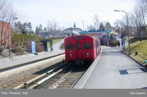 Oppsal stasjon 2006.jpg