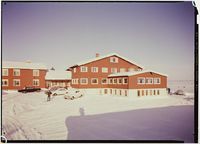 69. Oset hotell - no-nb digifoto 20160511 00273 NB NKF P 04 07 001.jpg