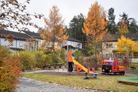 Bertramjordet borettslag, lekeplass. Foto: Roy Olsen (2009).