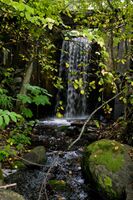 Tidligere foss fra dammen på eiendommen Christinedal. Foto: Roy Olsen (2010).