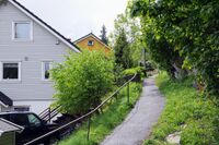 Kollstien med nr. 3A og 3B. Foto: Roy Olsen (2008).