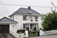 Vardeheimveien 12, «Grandal». Foto: Roy Olsen (2008).