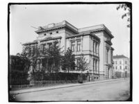 Bygningen en gang mellom 1880 og 1910. Foto: Marthinius Skøien