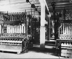 Fra veveriet. Foto: Anders Beer Wilse/Norsk Teknisk Museum (1914).