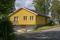 Enebolig fra 1957, arkitekt Harald Klem. Foto: Leif-Harald Ruud (2025).