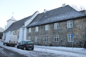 Oslo Hospital Gråsteinsbygningen og kirken 001.JPG