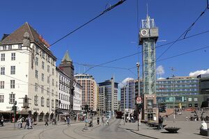 Oslo Jernbanetorget 260507.JPG