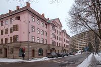 Schleppegrells gate 30 ble oppført 1919–1920 som leiegård for Kristiania kommunes provianteringsråd. Arkitekter Christian Morgenstierne og Arne Eide. Foto: Leif-Harald Ruud (2018).