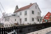 Villa i Vækerøåsen på Ullern i Oslo (1930). Foto: Leif-Harald Ruud (2023).