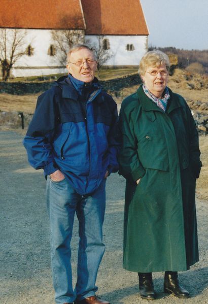 Fil:Ottar A. Iversen og hustru Jørunn.jpg