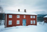 Grinda eller Mogrinda under Mo (Stangvik) på Nordmøre.