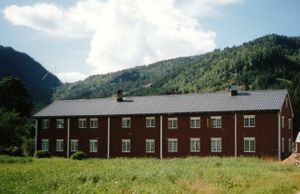 Ou1996 Stangvik-Aalvundeid 1 (cr).jpg