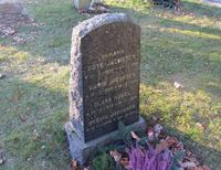 13. Overlærer Boye Jacobsen gravminne Oslo.jpg