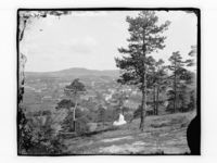 66. Oversikt fra Ekeberg mot Grønnland - NB MS G4 0376.jpg